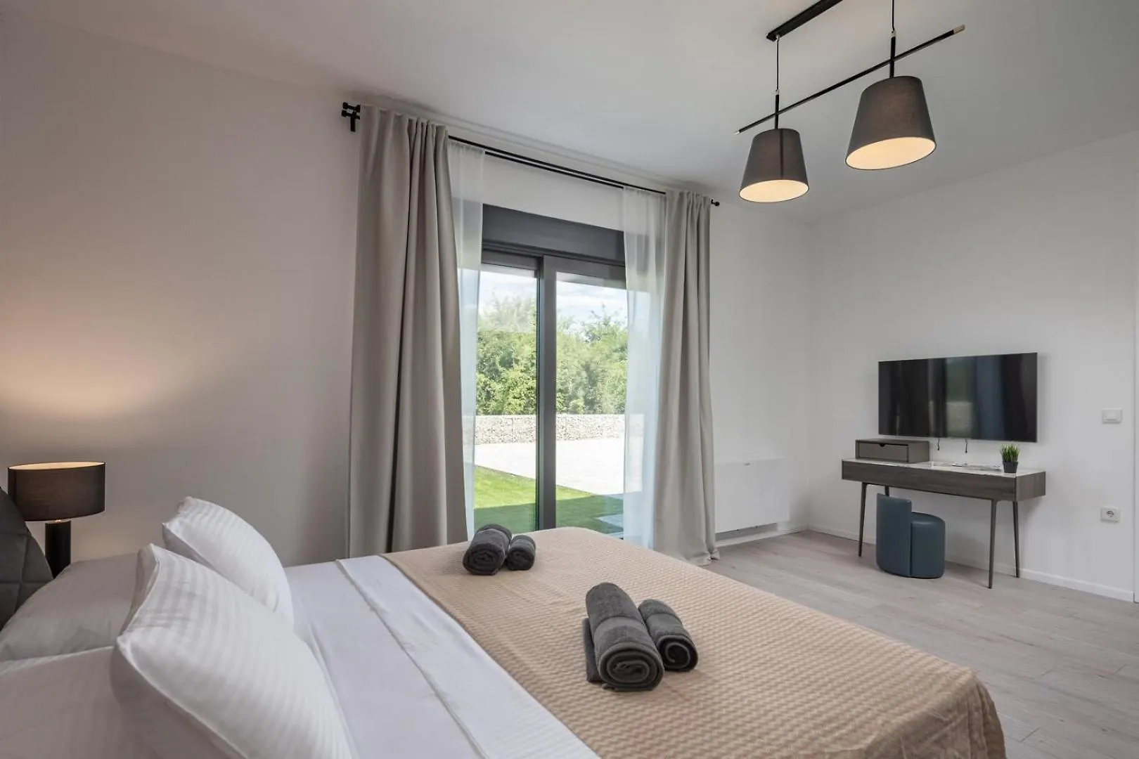 New! Luxury Villa Epic 6 - 50 M2 Heated Pool Jursici Croatia