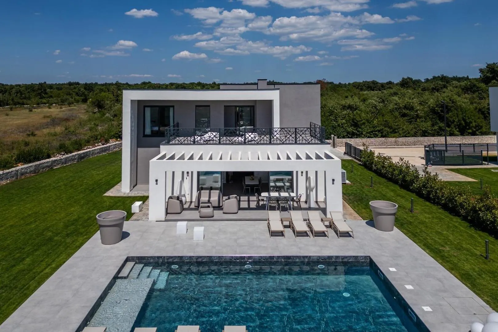 New! Luxury Villa Epic 6 - 50 M2 Heated Pool Jursici