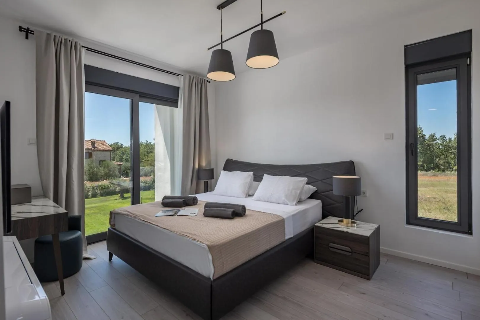 New! Luxury Villa Epic 6 - 50 M2 Heated Pool Jursici
